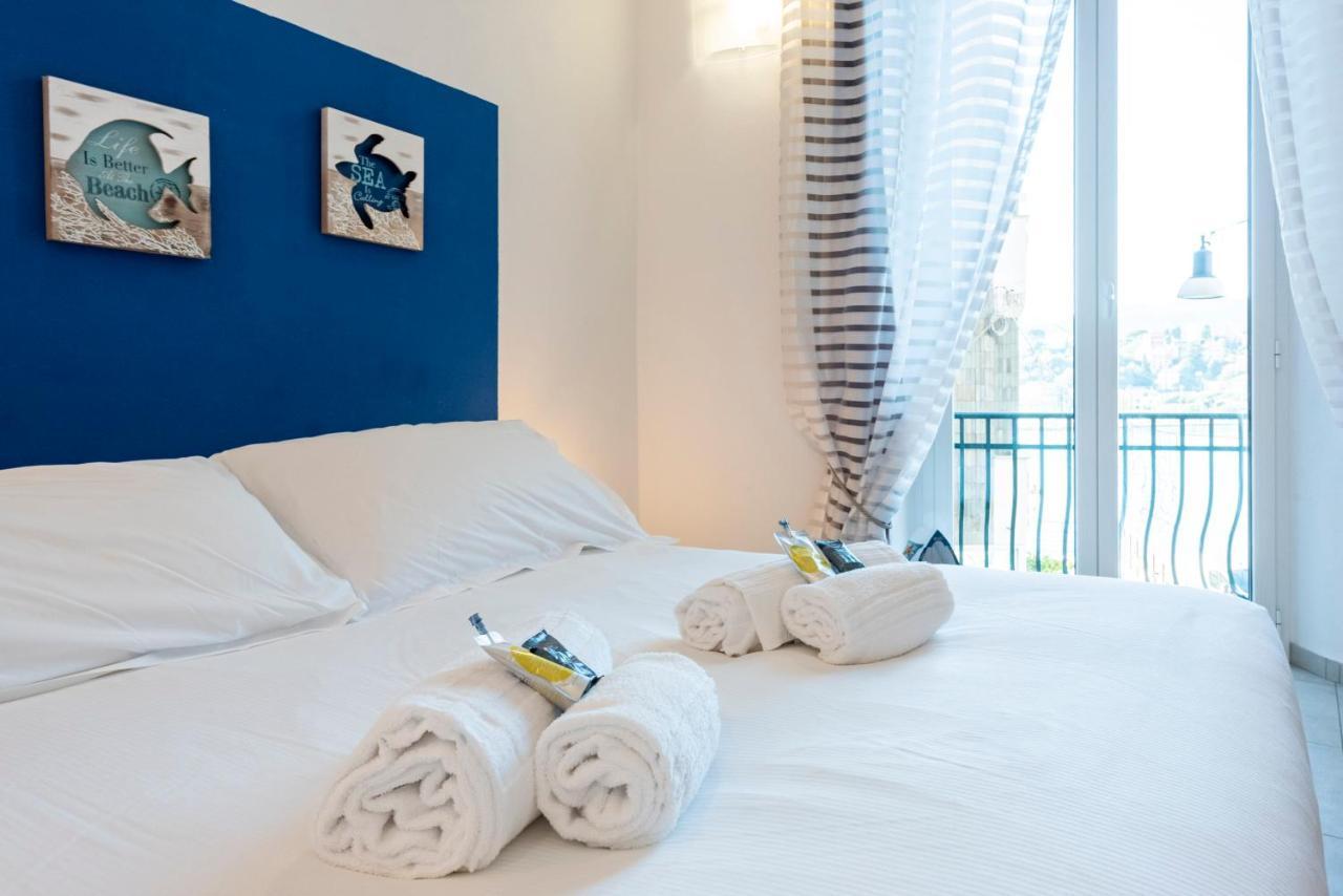 Alla Casa Rosa Al Mare- Centrale A Di Fronte Al Mare- Emozionante- Garage Privato Gratuito A 800 Mt- Aria Condizionata-Wifi Rapallo Bagian luar foto